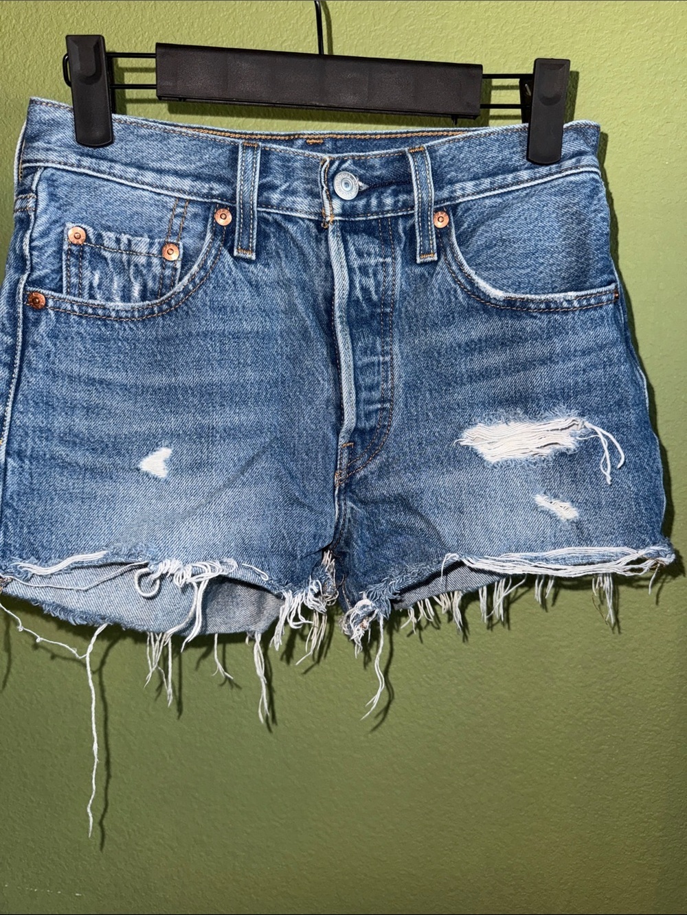 501 LEVIS Blue Distressed Denim Cutoff Shorts
